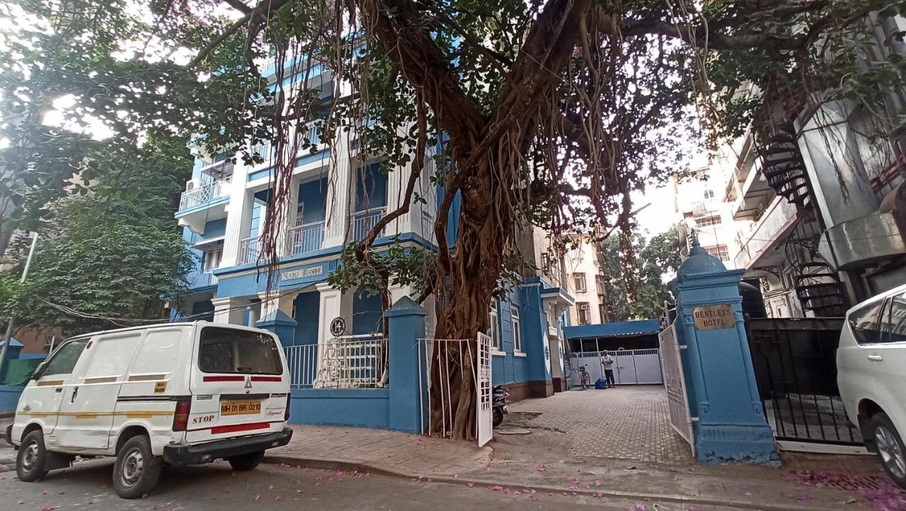 Bentleys Hotel Mumbai Exterior photo